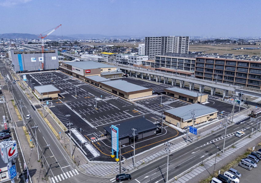 [外観] オルフィーカ美田園（美田園駅前複合商業施設）
